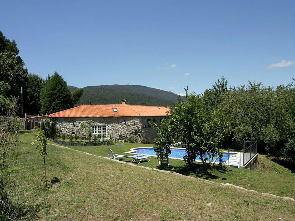 Affittacamere Pazo Larache Santa Cristina De Cobres Esterno foto