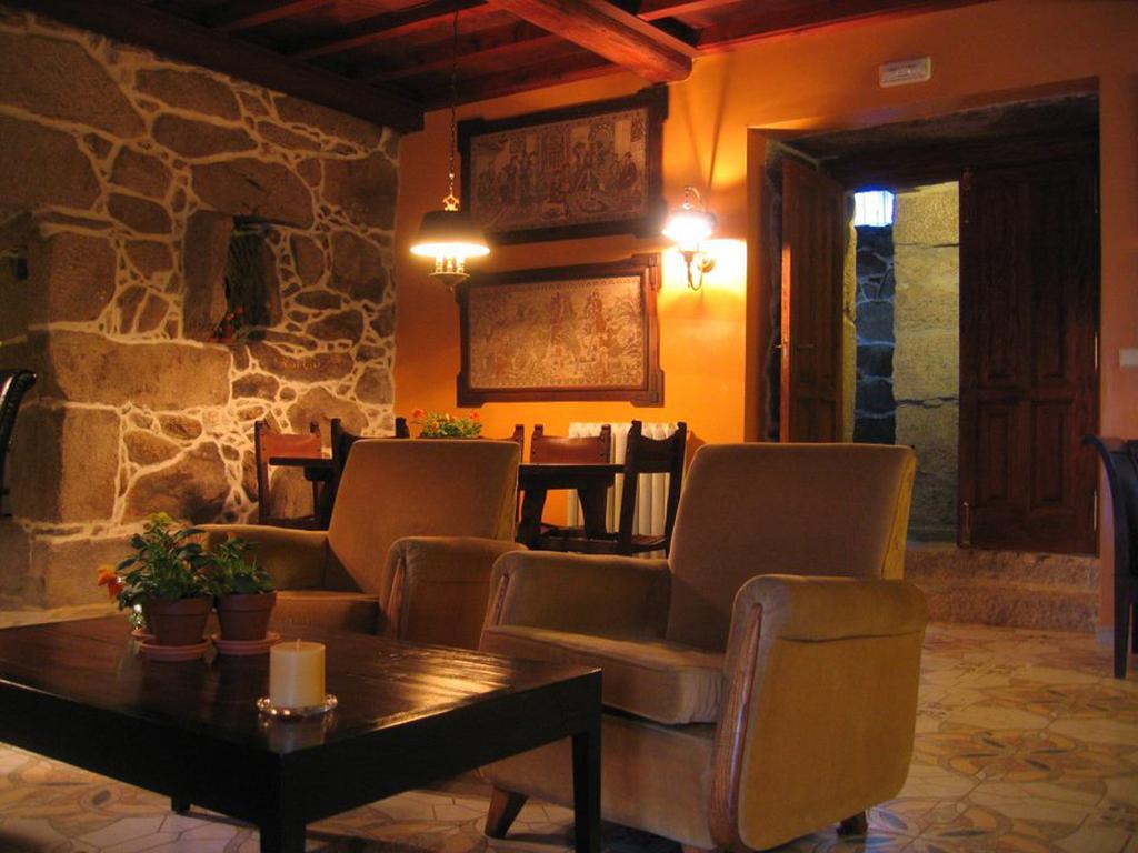 Affittacamere Pazo Larache Santa Cristina De Cobres Esterno foto